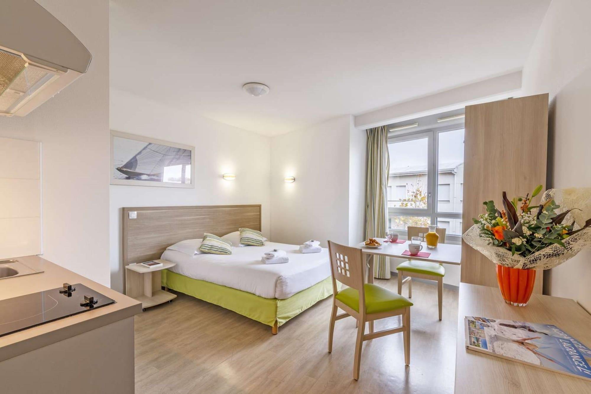 Lagrange Apart'Hotel L'Escale Marine La Rochelle  Eksteriør bilde